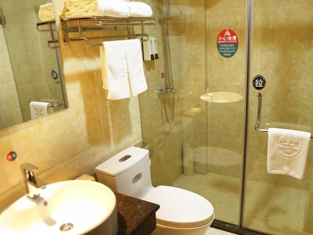 Фото GreenTree Inn HanZhong Railway Station BeiYiHuan Road Express Hotel