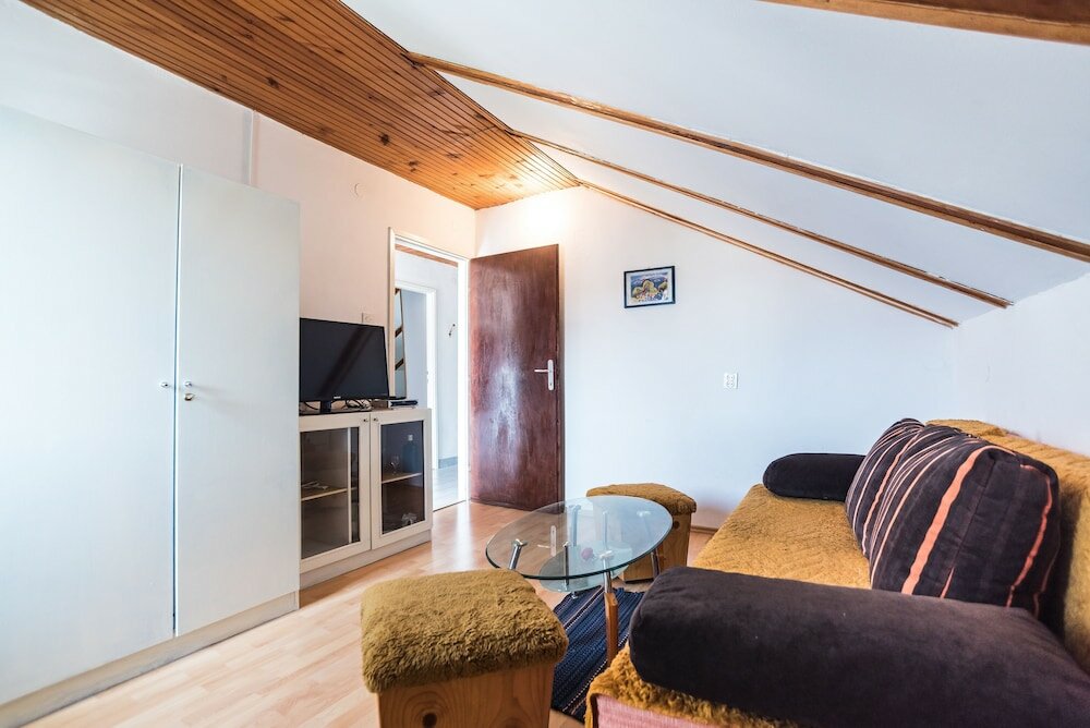 Фото Apartments Kiwi Karin