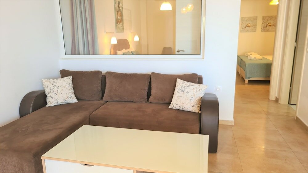 Фото Bella Mare Luxury Apartments