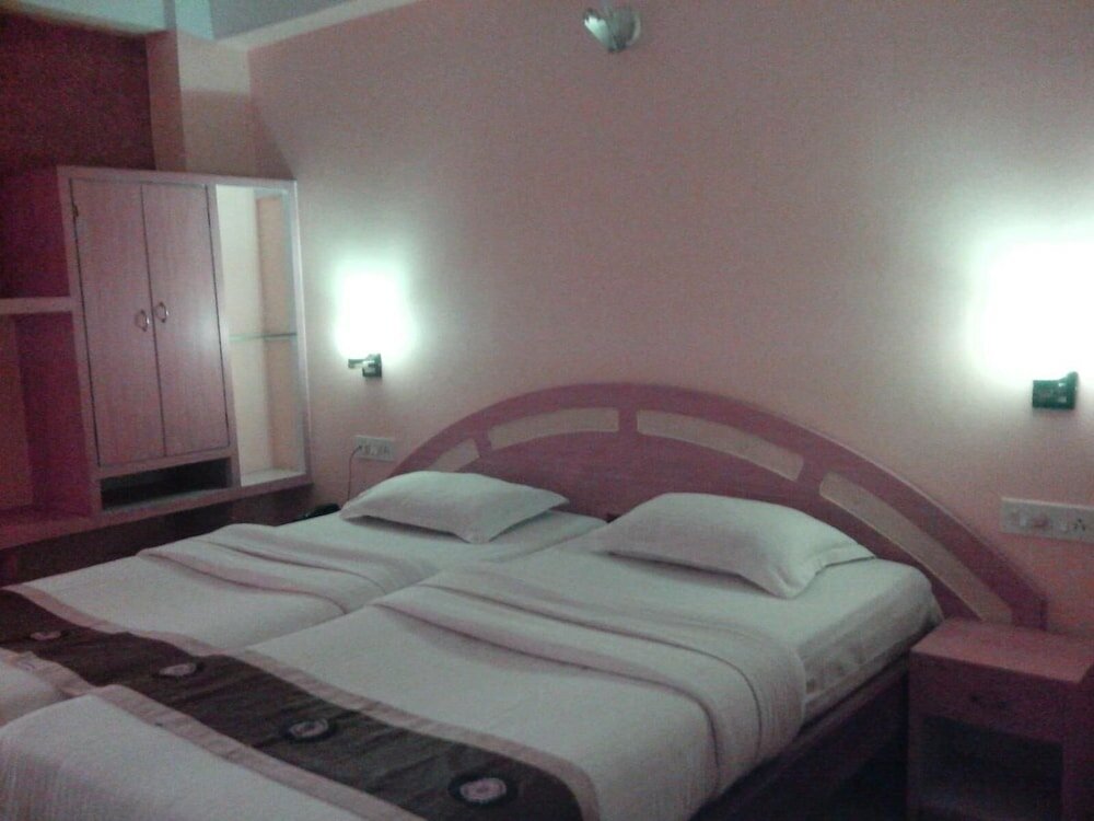 Фото Hotel Mahalaxmi Indo Myanmar