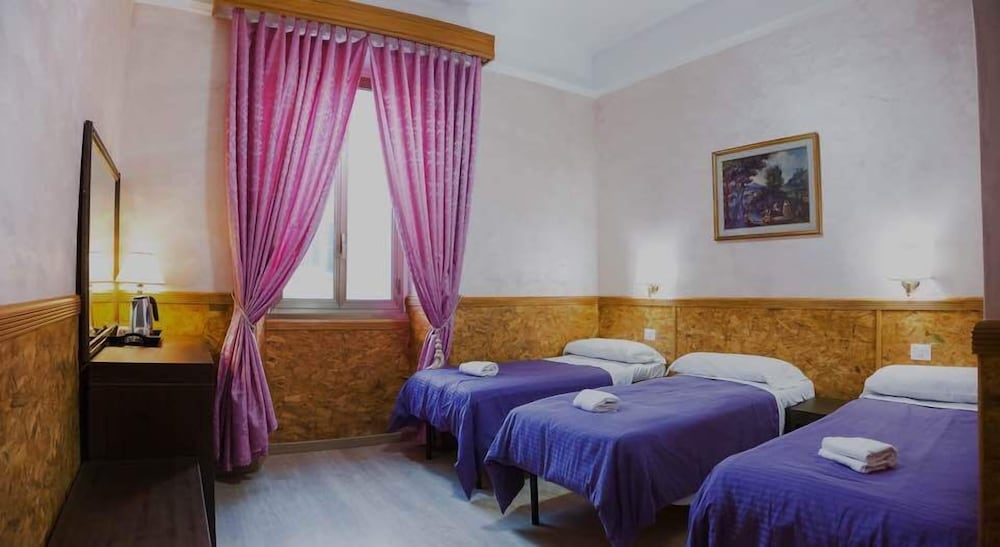 Фото Roma Full House