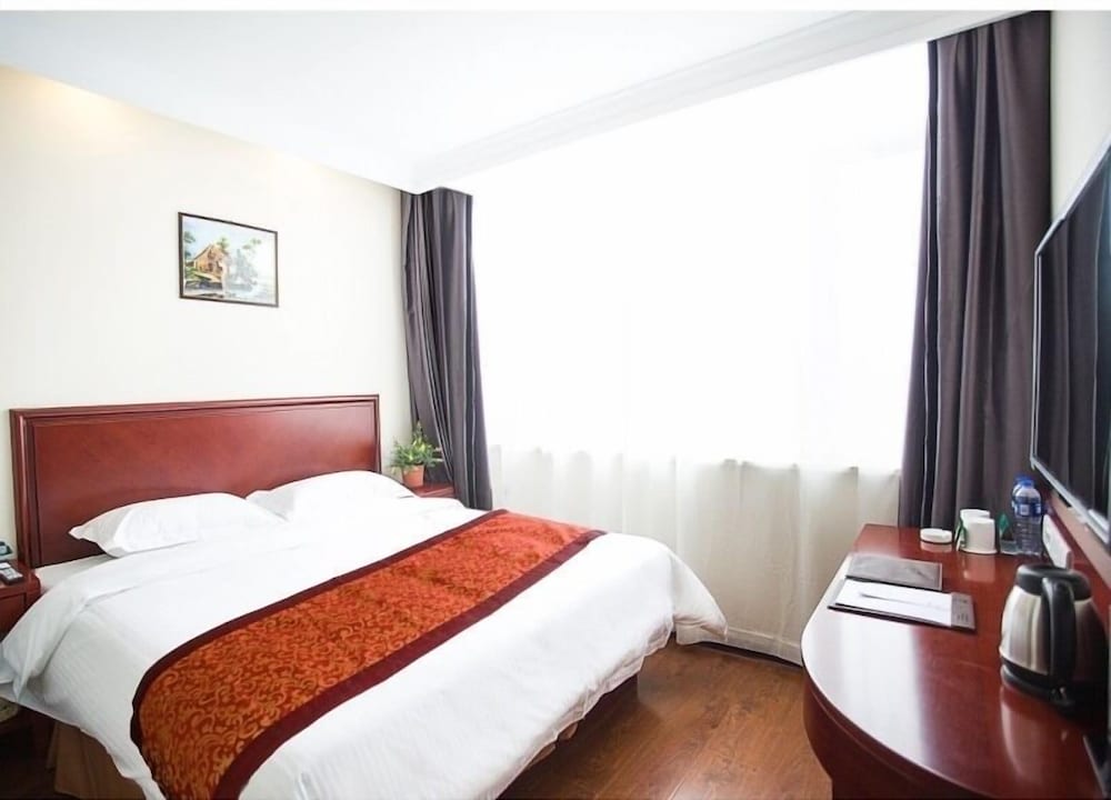 Фото GreenTree Inn TianJin Jinnan XianShuiGu Nanhuan Road Express Hotel