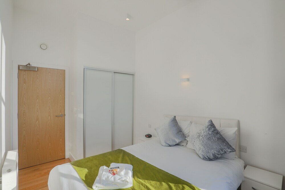 Фото Urban Stay Shard View Apartments