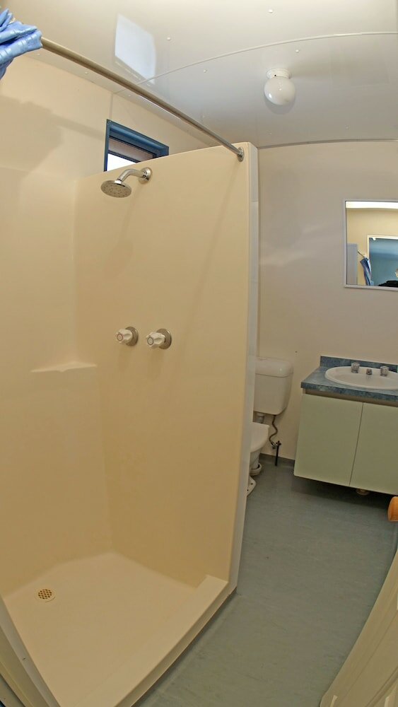 Фото Tasman Holiday Parks – Denham Seaside