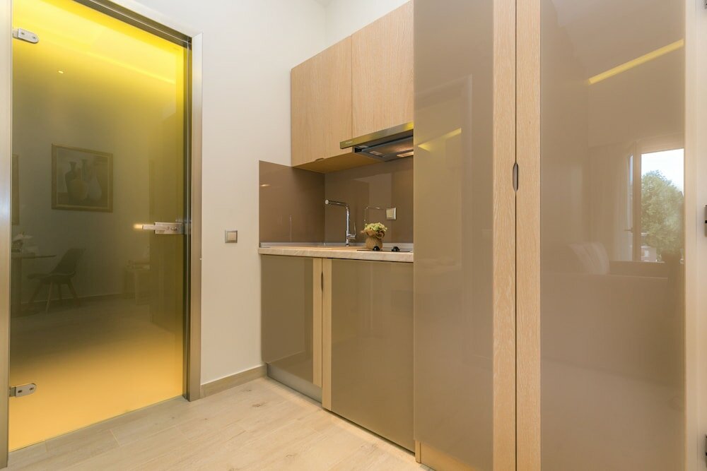 Фото Lobelia Luxury Suites