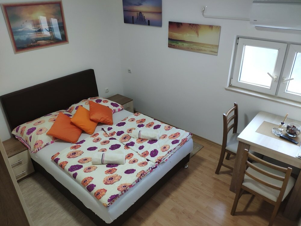 Фото Pansion Infinity