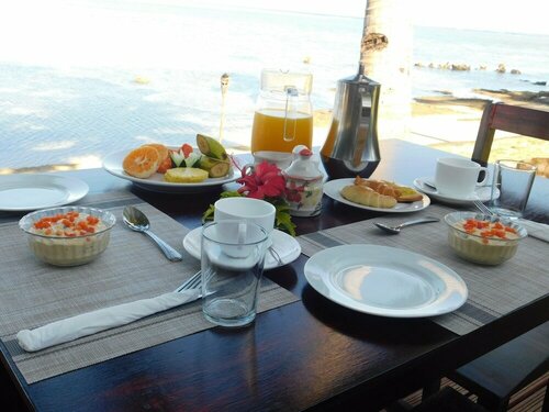 Гостиница Namolevu Beach Bures