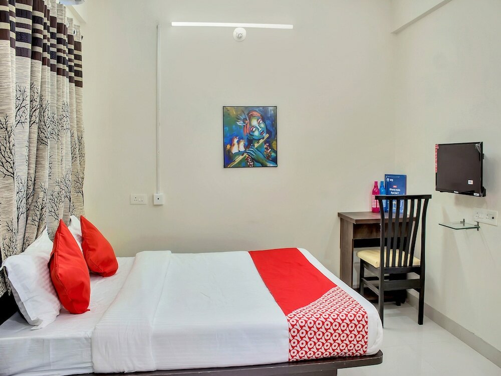 Фото Oyo 12042 Green Olives Apartments