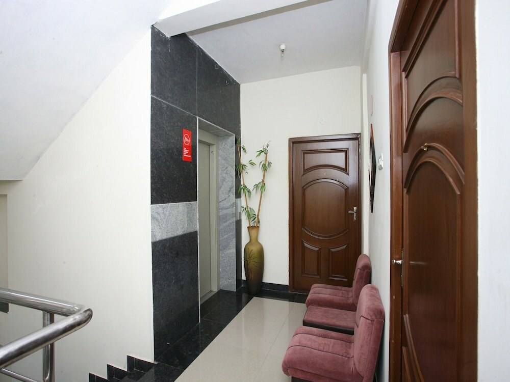 Фото Oyo 10130 Felicity Inn Nungambakkam