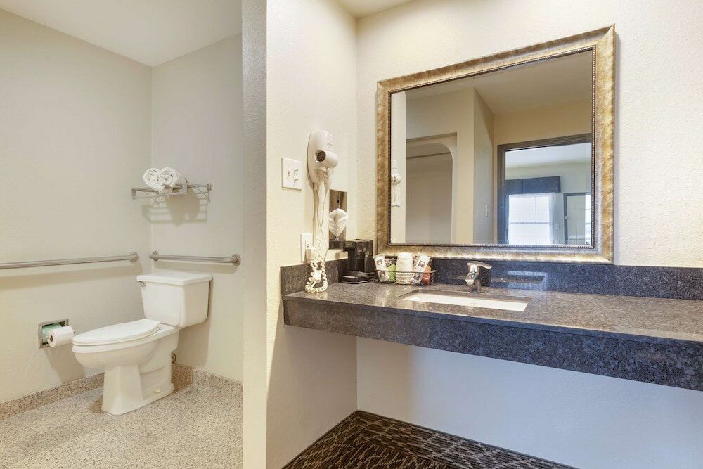 Фото Best Western West Monroe Inn