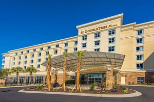 Гостиница DoubleTree by Hilton North Charleston - Convention Center в Норт-Чарлстоне