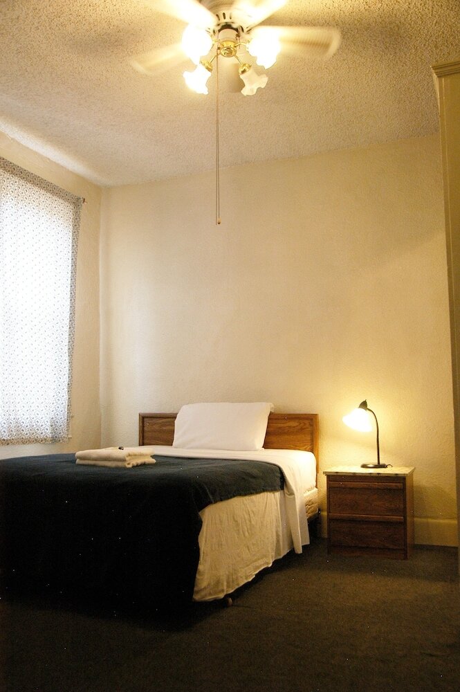 Фото Little Tokyo Hotel
