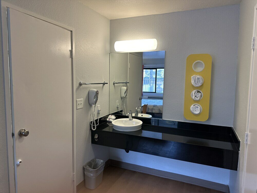 Фото Motel 6 San Diego, Ca - Hotel Circle - Mission Valley