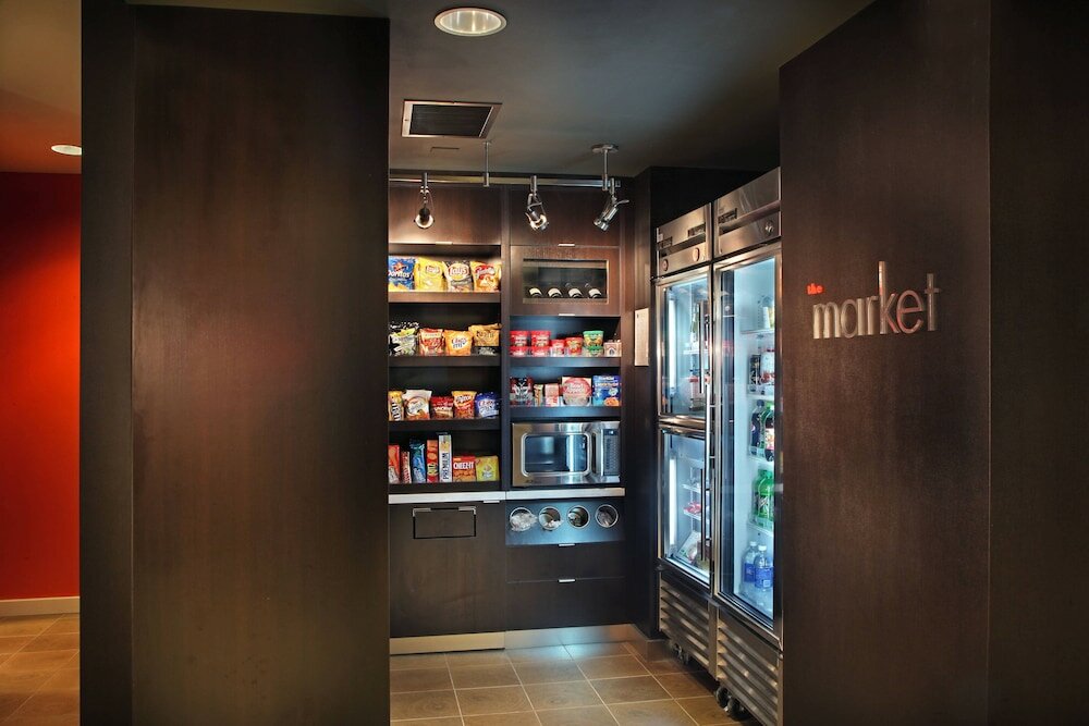 Фото Courtyard Marriott Providence Warwick