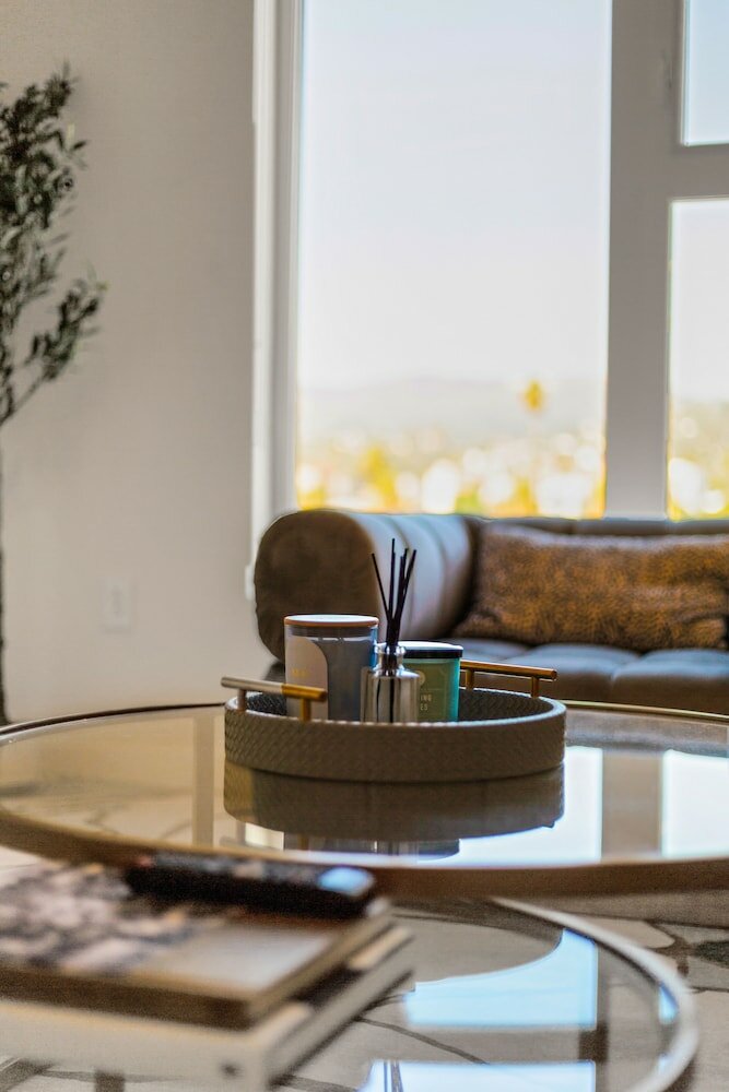 Фото Luxury Apartment in Hollywood