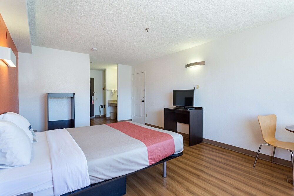 Фото Motel 6 Williams, Az - West - Grand Canyon