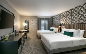 Гостиница Holiday Inn Express Santa Barbara, an Ihg Hotel