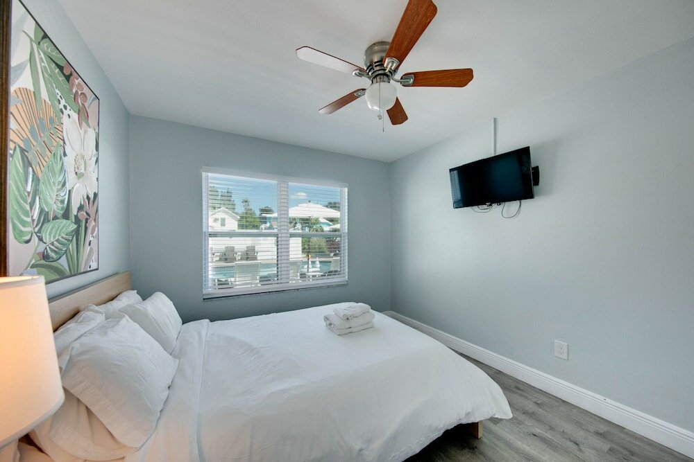 Фото The Bungalows