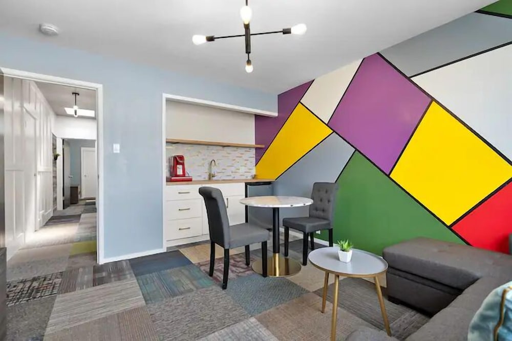 Фото Modern Trendy Spacious Homes SSFDowntown