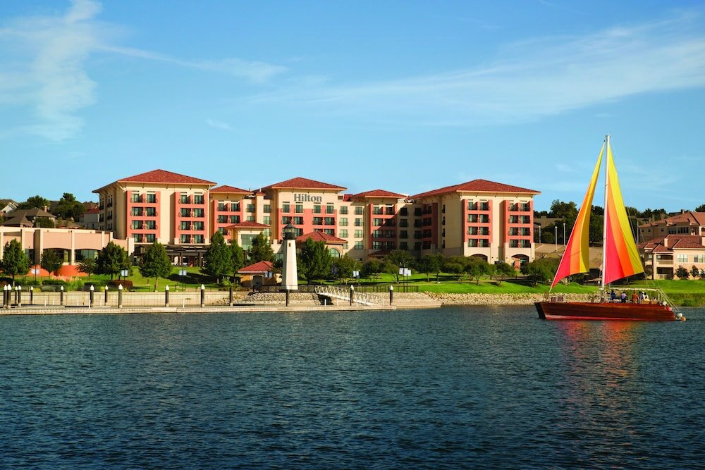 Фото Hilton Dallas Rockwall Lakefront