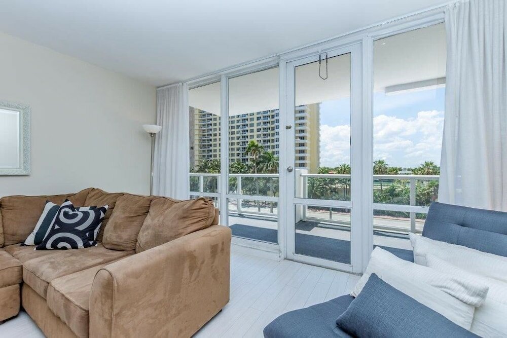 Фото Pavilion Beach