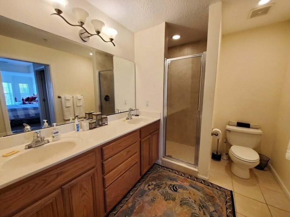 Фото Villas Of Ocean Gate 308