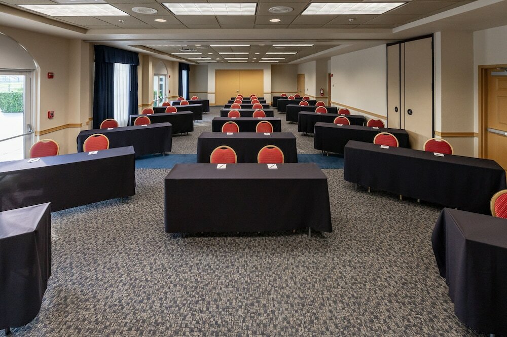 Фото Seven Sebring Raceway Hotel