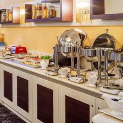 Фото Hilton Garden Inn