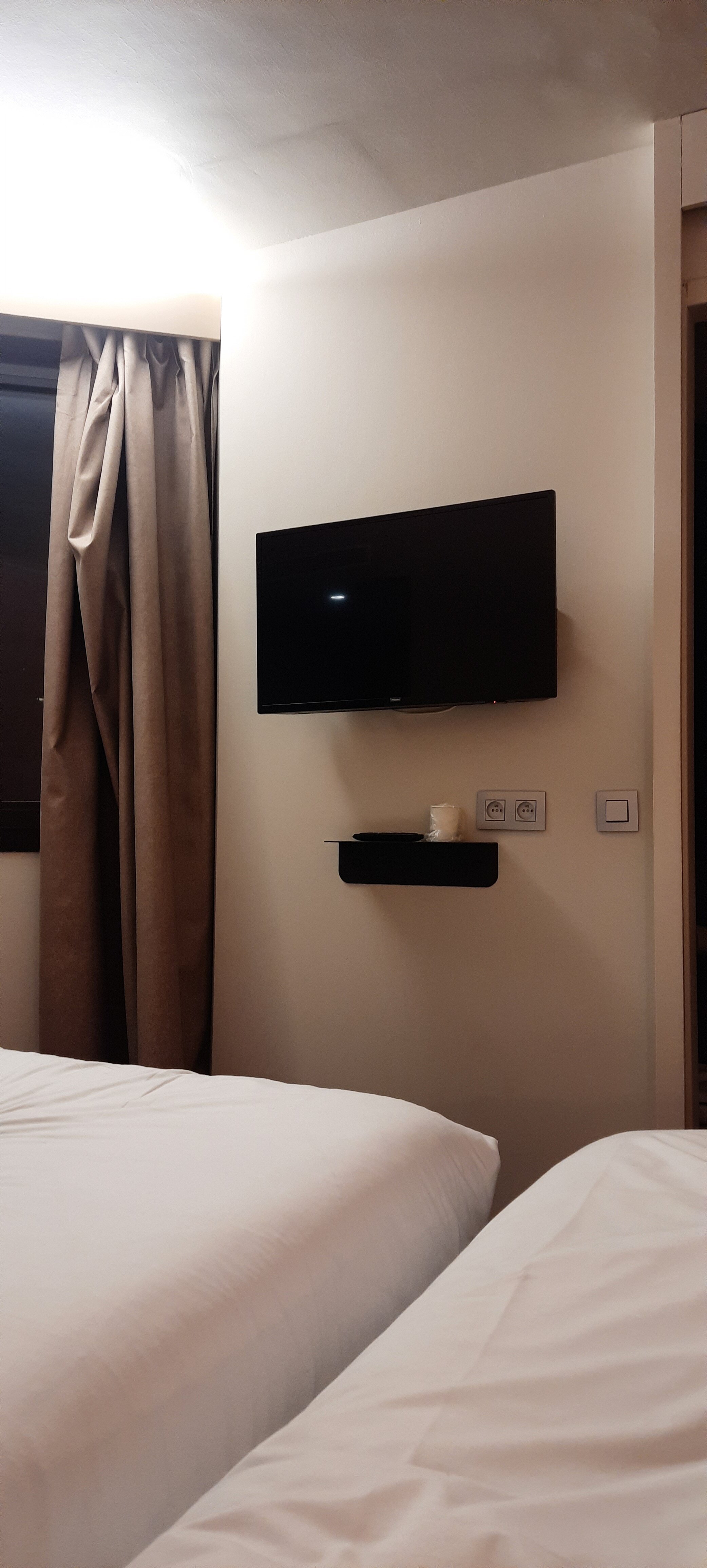 Фото B&b Hotel Marseille Centre La Timone