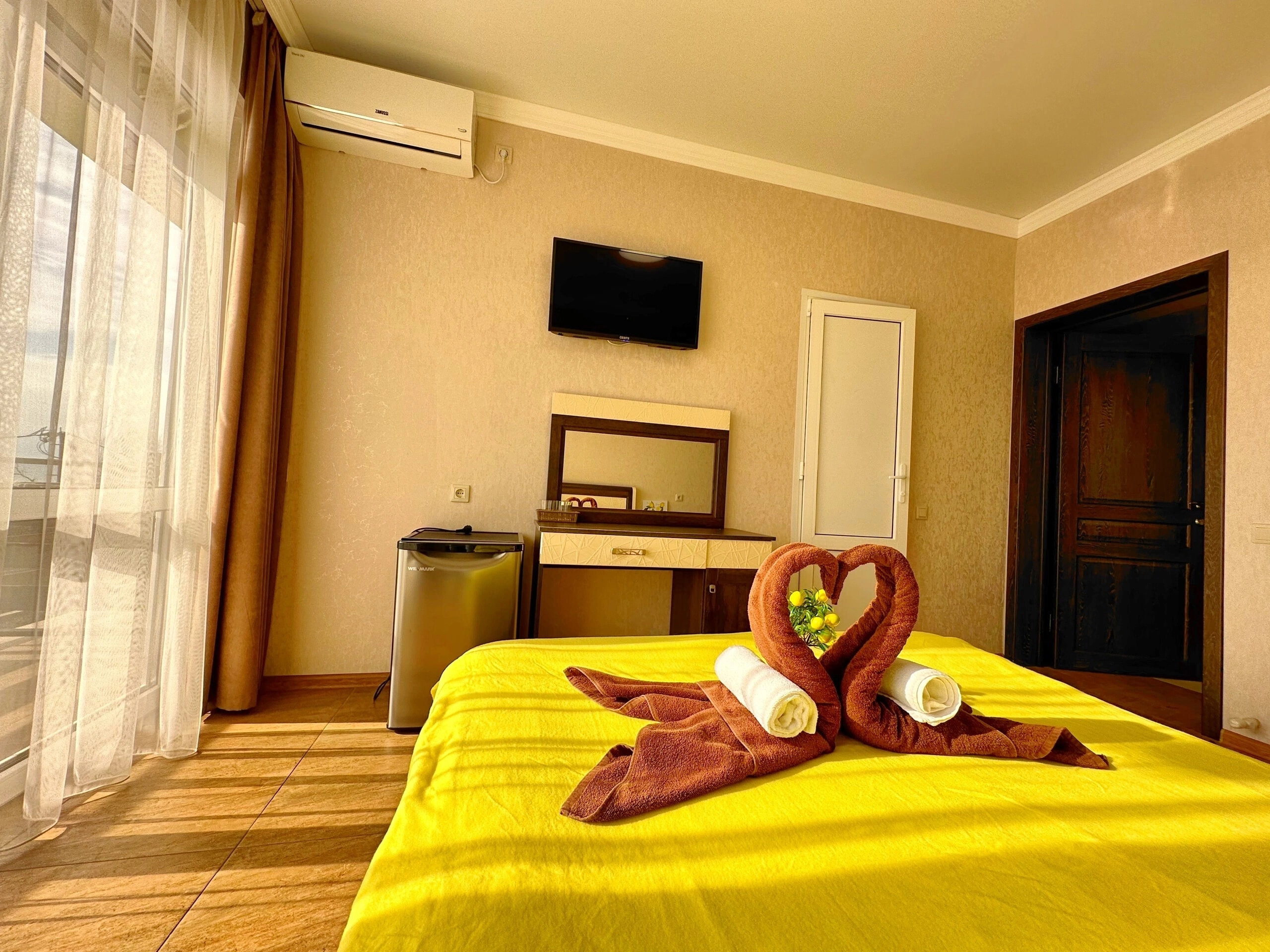 Фото GardenBerry LooResort