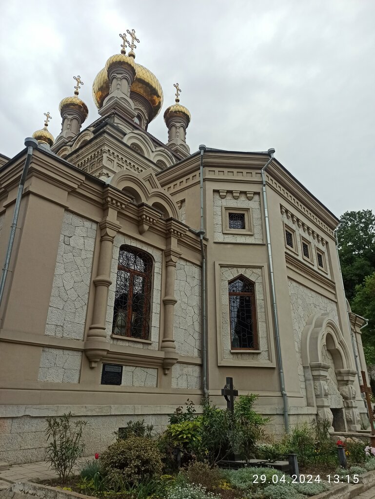 Orthodox church Church of the Archangel Michael, Alupka, foto