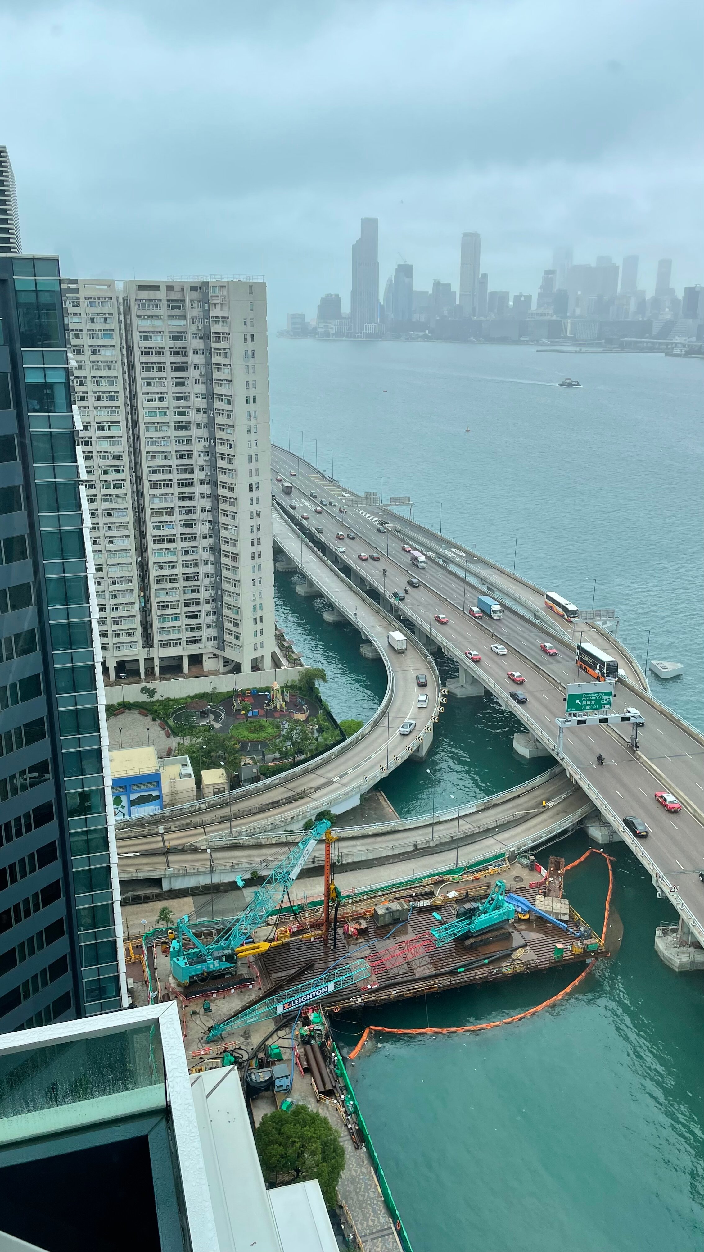 Фото Hyatt Centric Victoria Harbour Hong Kong