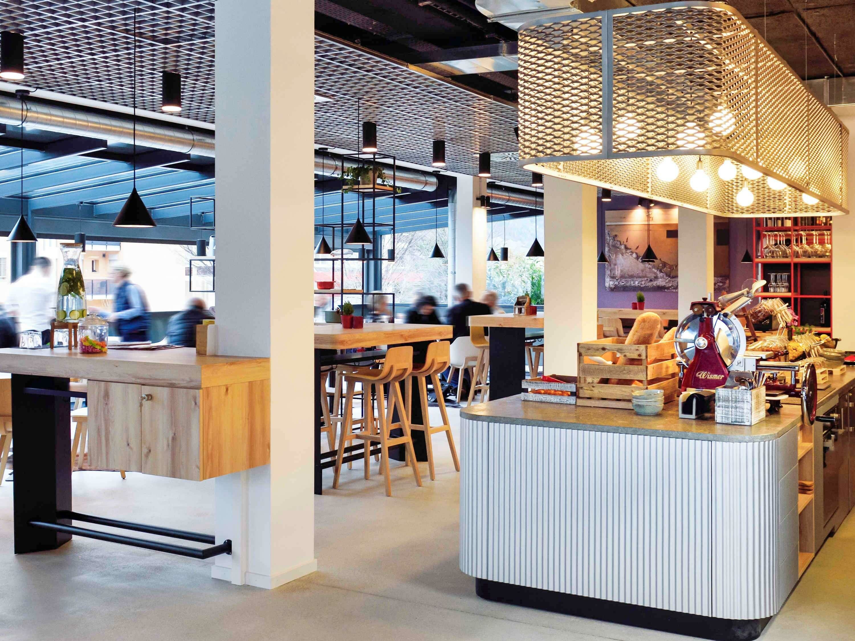 Фото Ibis Styles Sierre