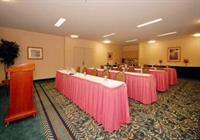 Фото Baymont by Wyndham South Holland