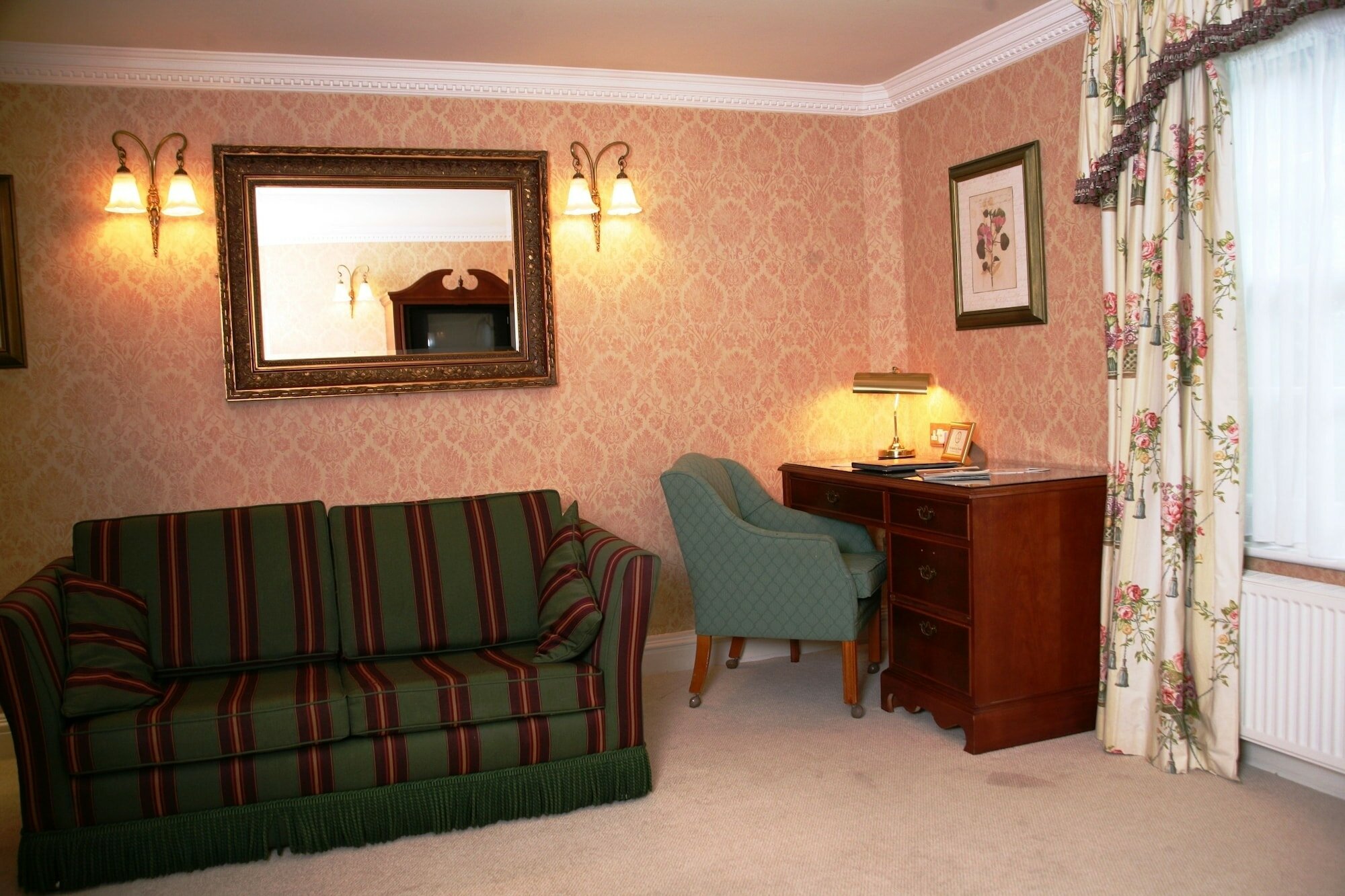 Фото Marygreen Manor Hotel