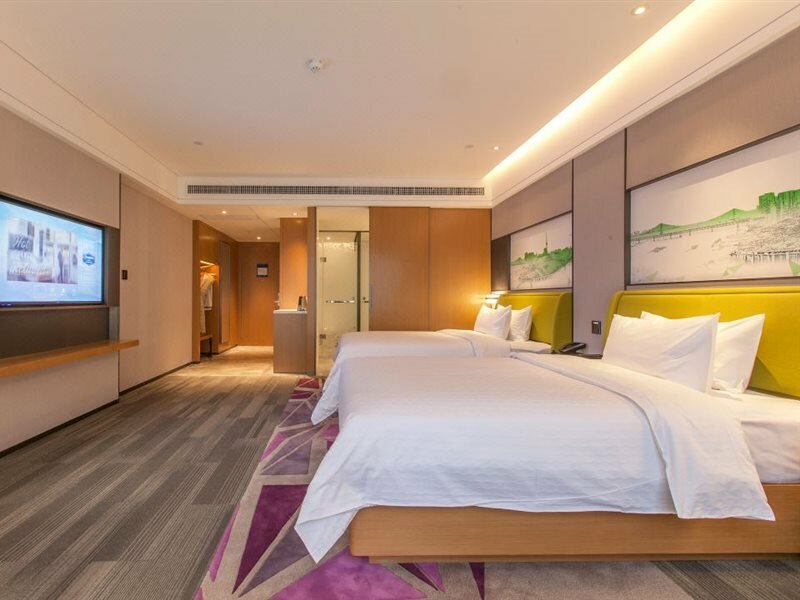 Фото Hampton by Hilton Wuhan East Lake Optics Valley