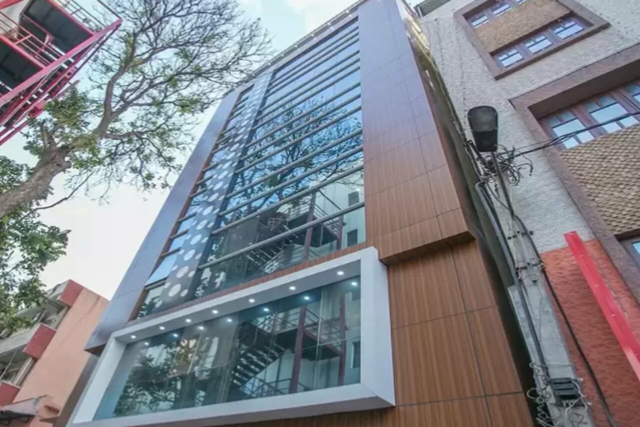 Фото Oyo 11915 Varcity Park