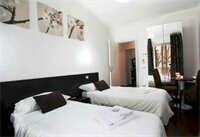 Гостиница B and B Roma Cheap and Chic в Риме