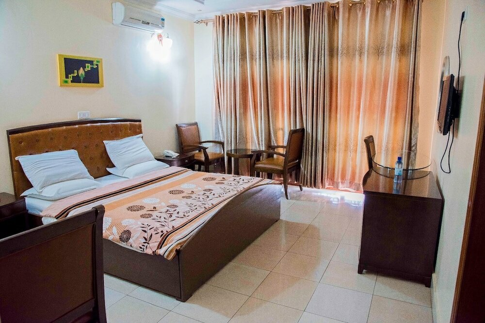 Фото Amaris Hotel