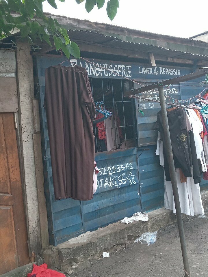 Laundry Laundry, Abidjan, photo