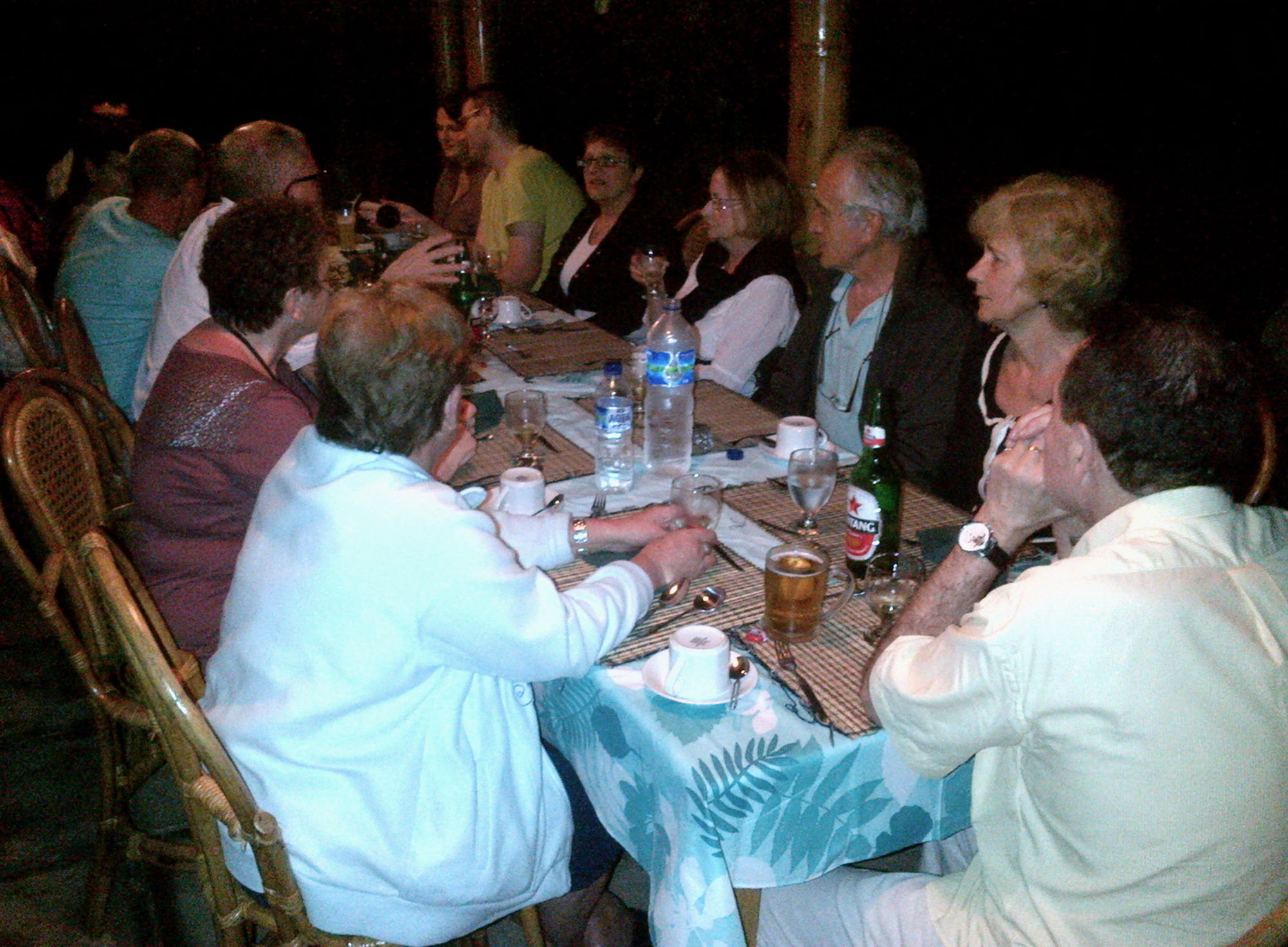 Фото Karang Sari Guesthouse & Restaurant