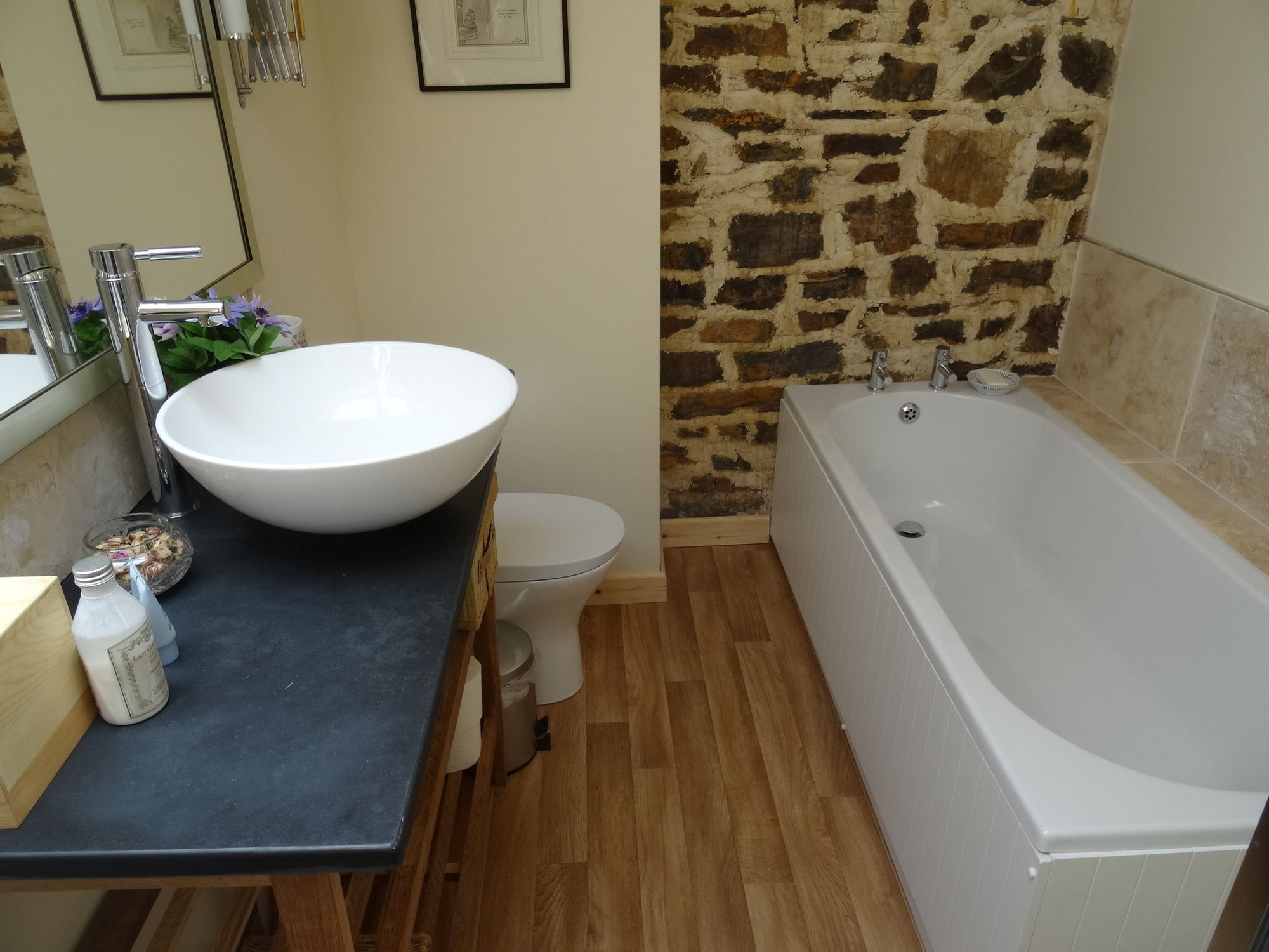 Фото Hollamoor Farm B&b