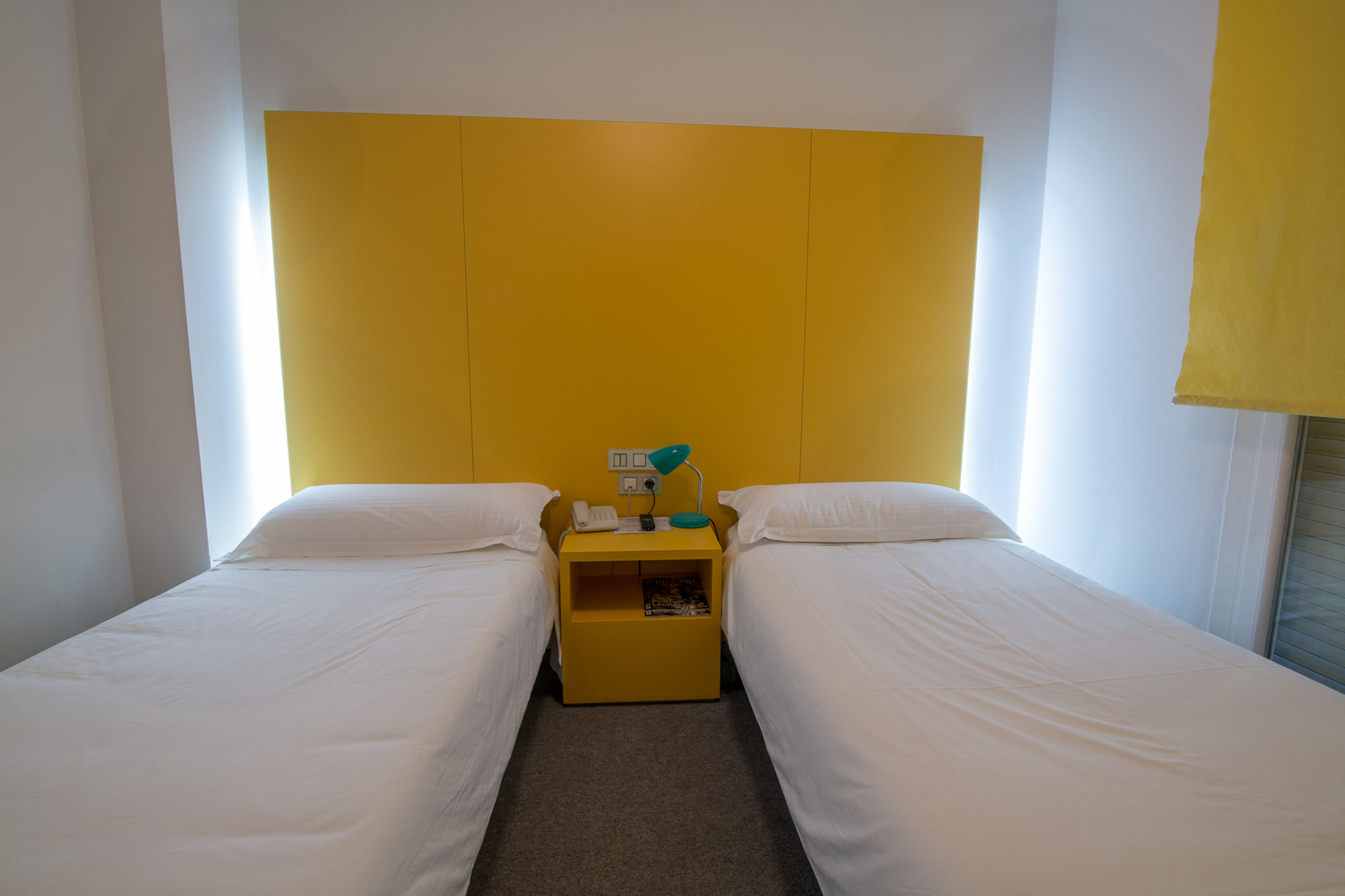 Фото Hostal Albany