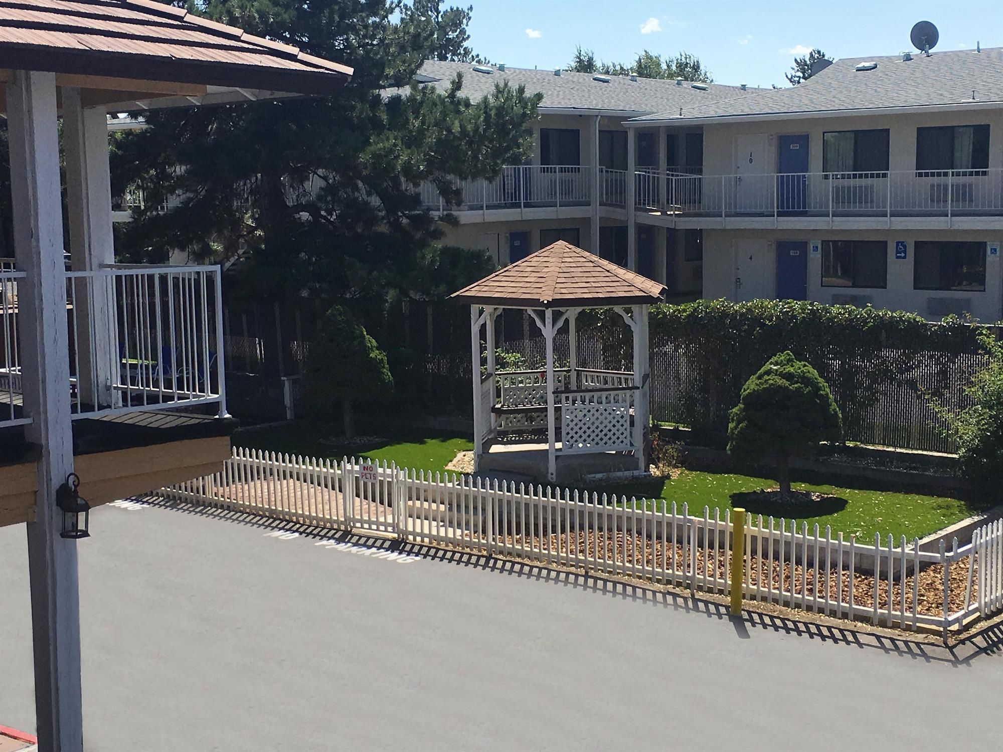 Фото Americas Best Value Inn Carson City