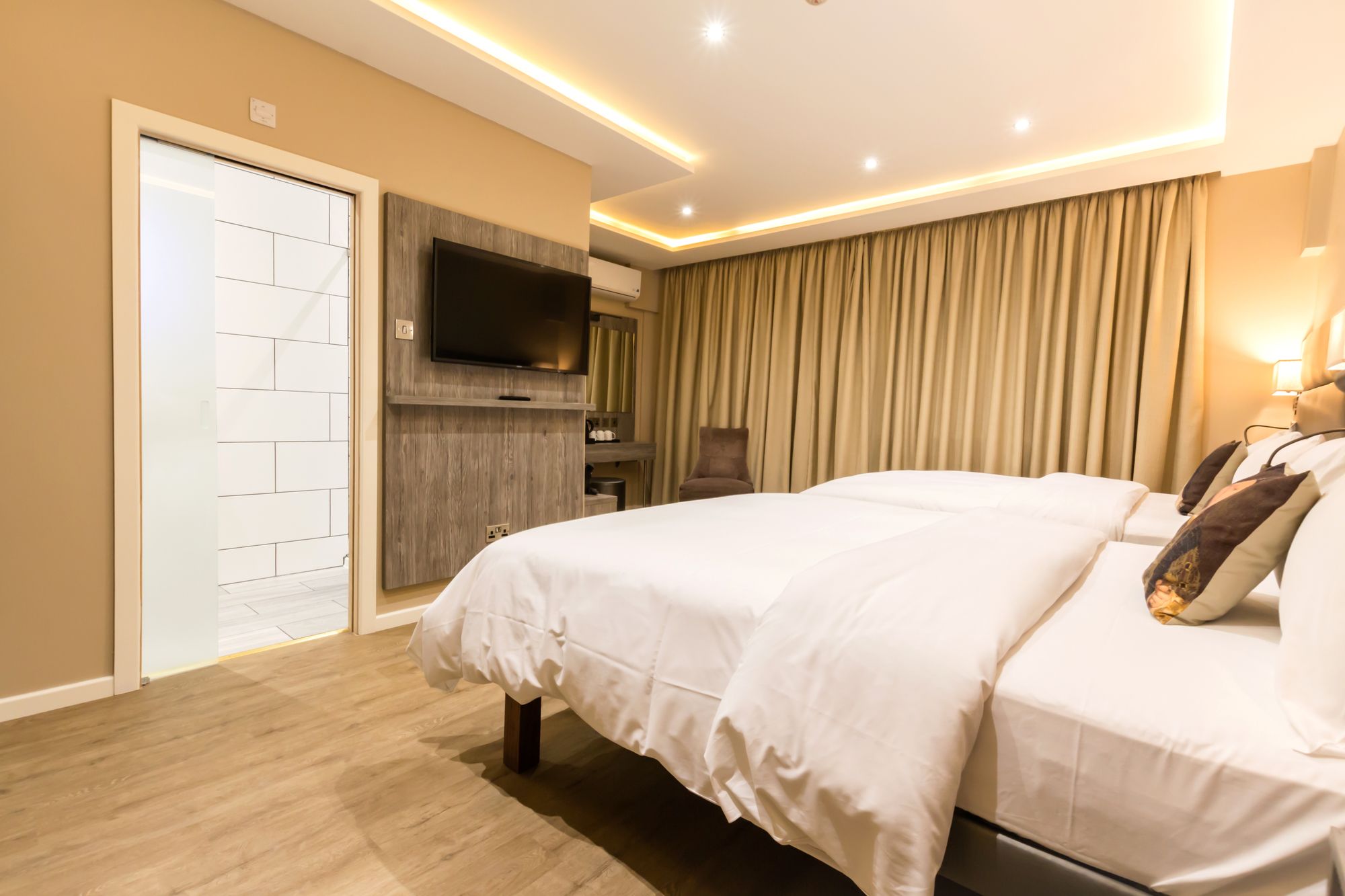 Фото Arosfa Hotel London by Compass Hospitality