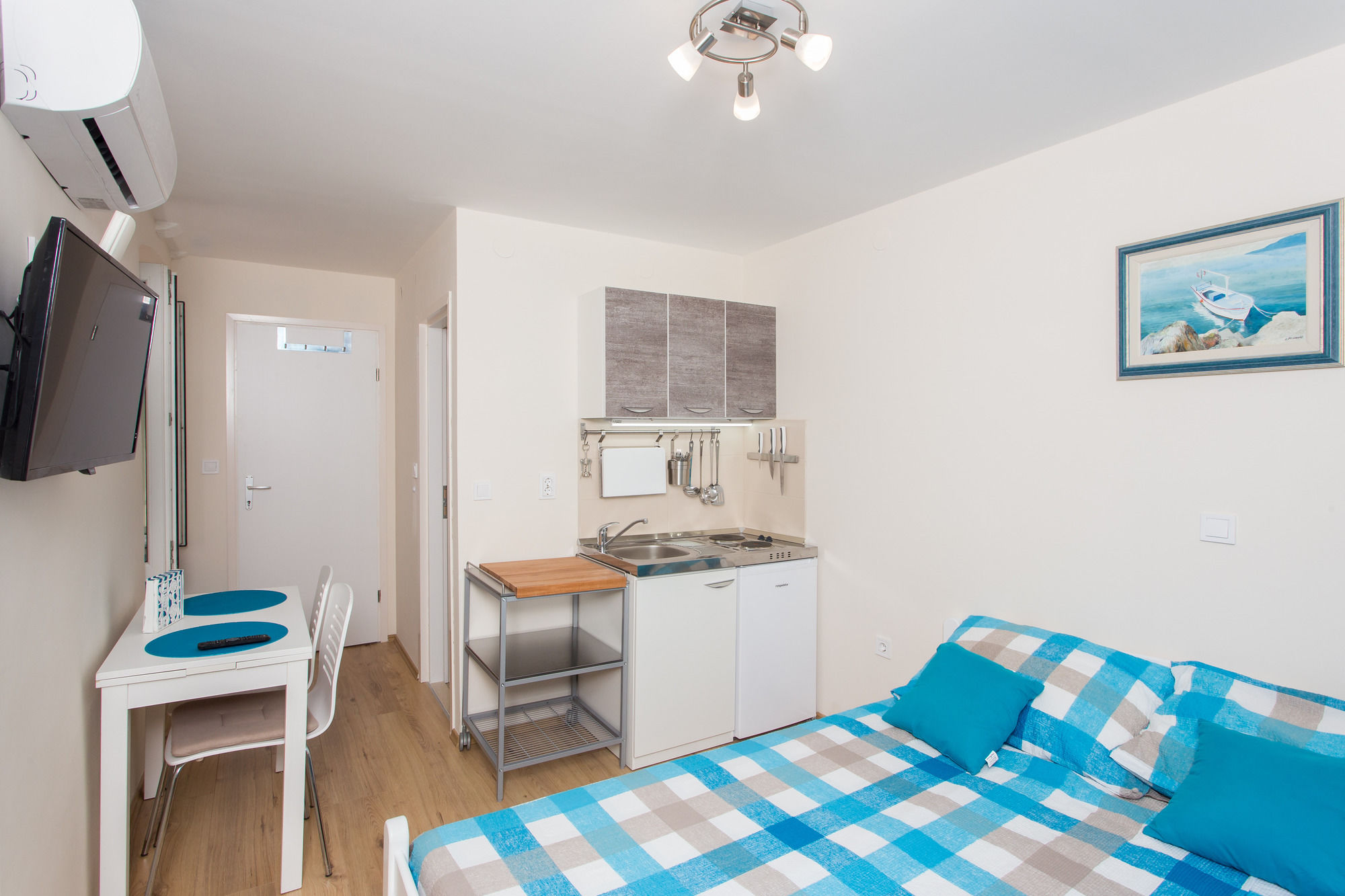 Фото Apartments Old Town Finest