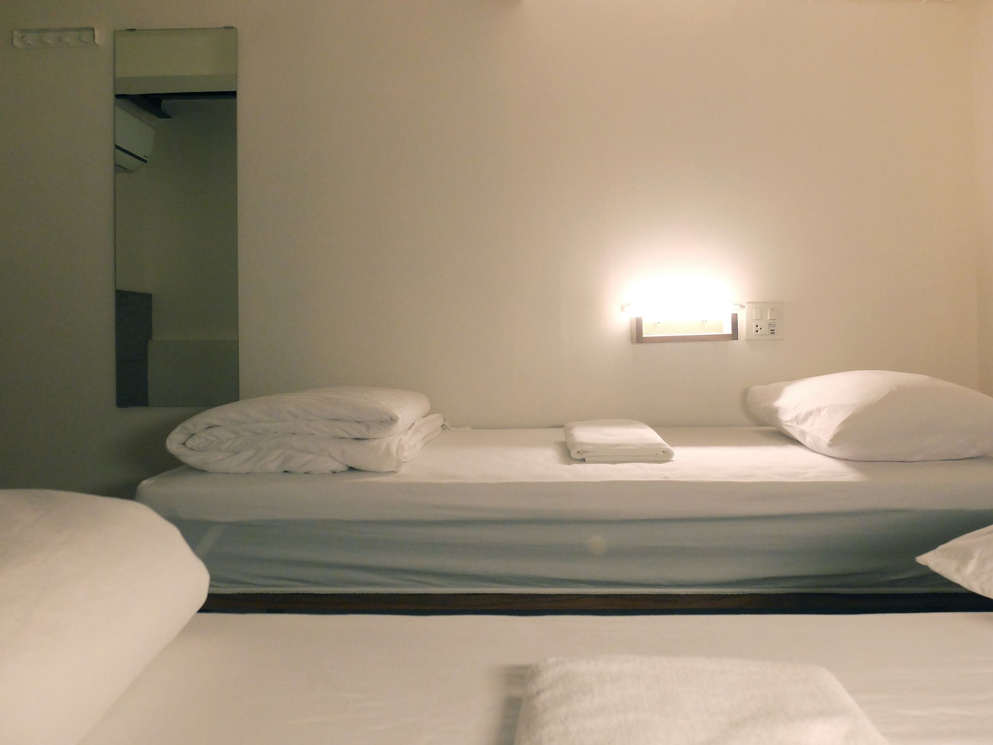 Фото Monomer Hostel Bangkok