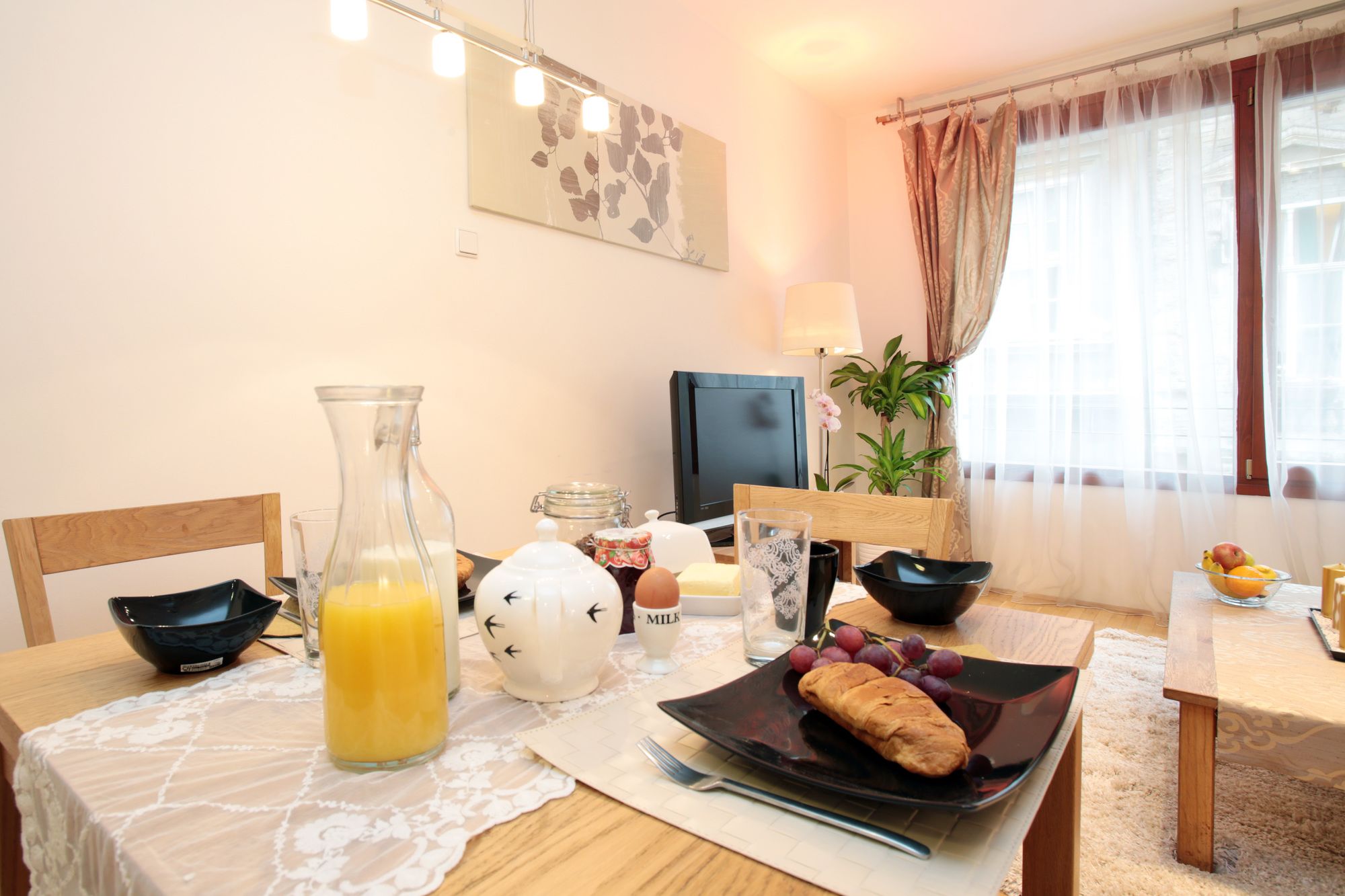 Фото Avantgarde Apartments