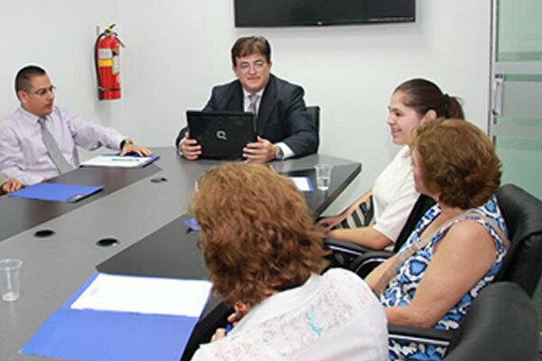 School Superior School of Managerial Specialization, Lima, photo