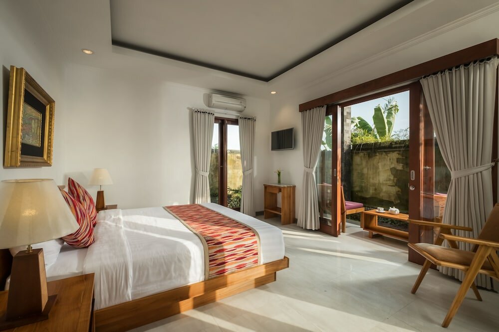 Фото Puri Galih Villa